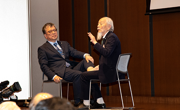 講演の様子1