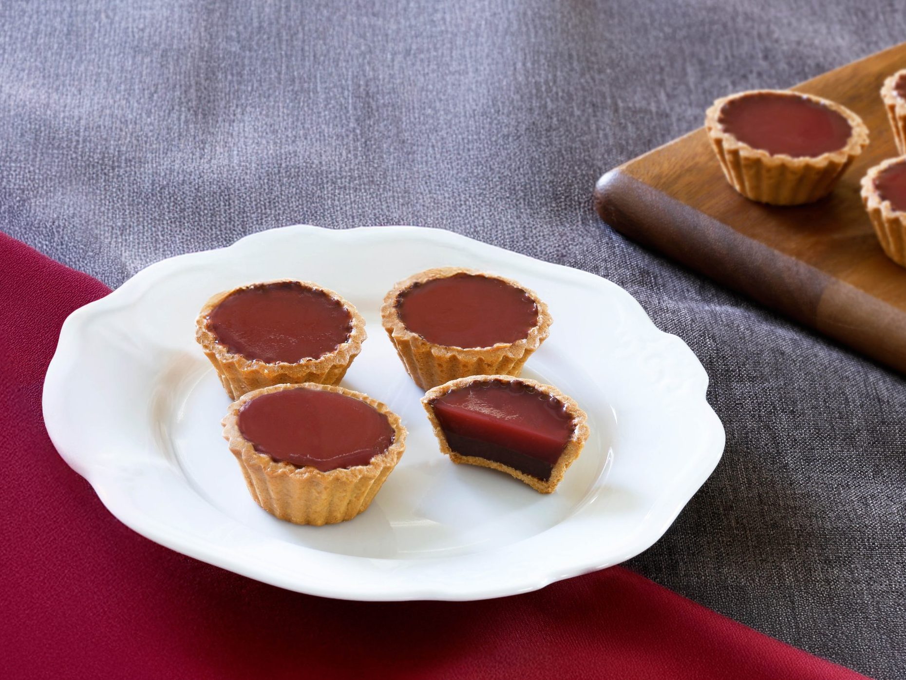 ざくろ生チョコタルト