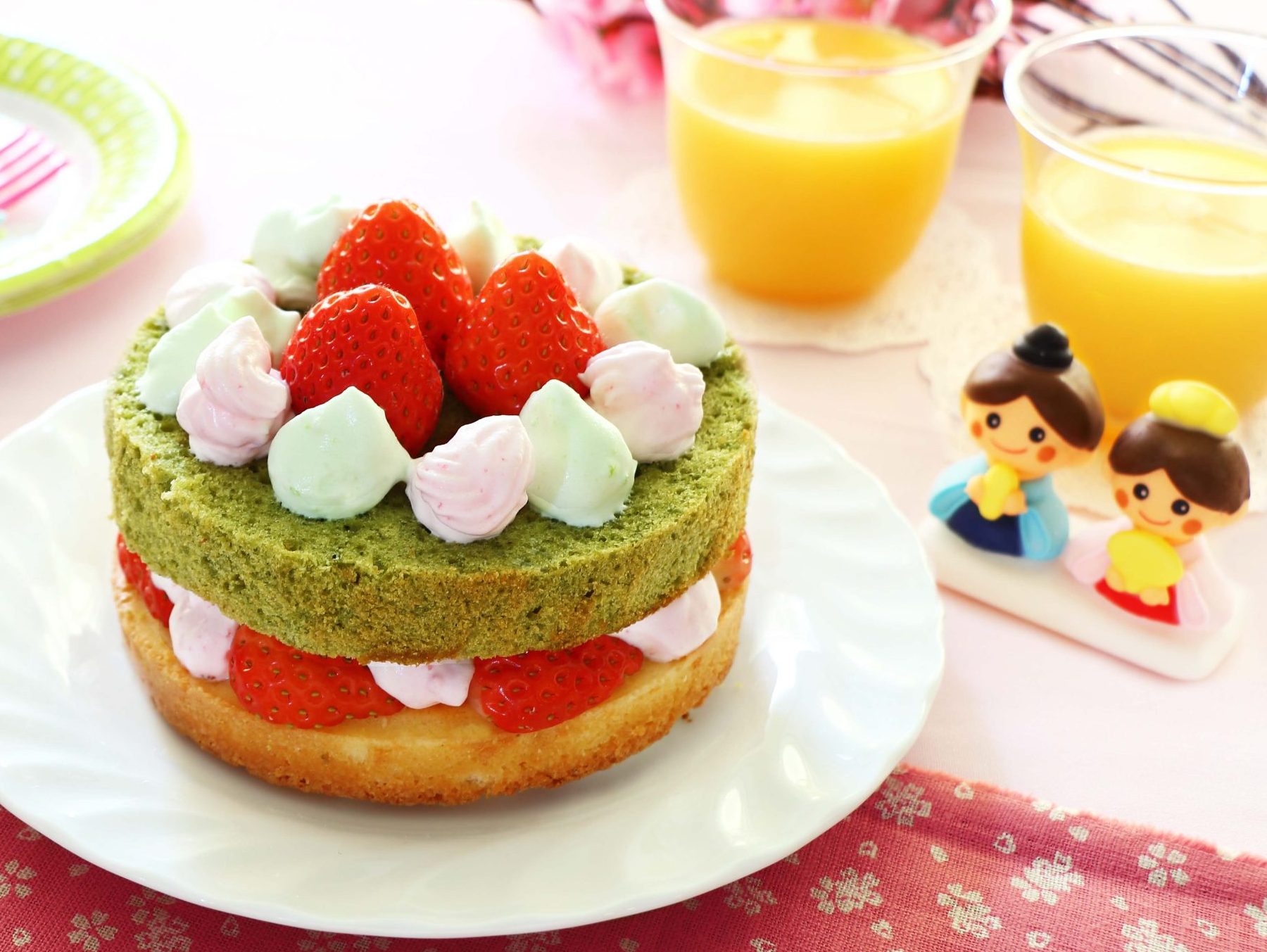 春色！ひな祭りデコケーキ