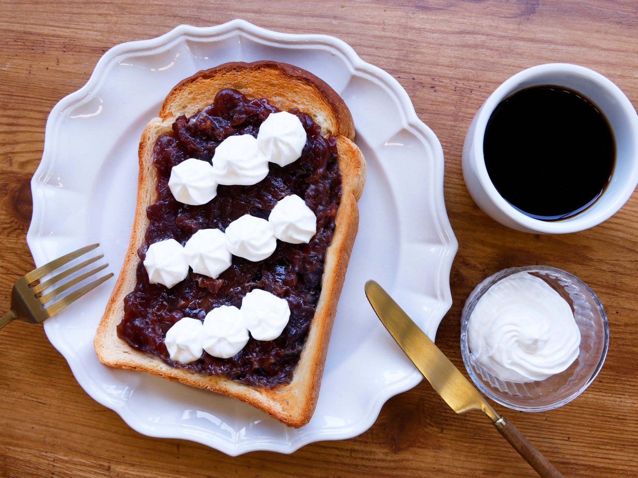 あんホイップトースト